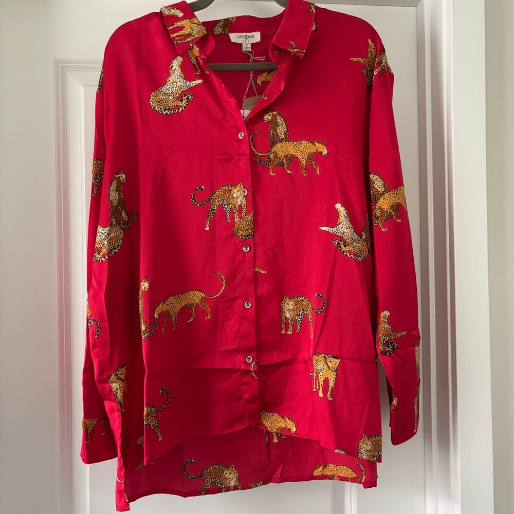 NWT Umgee Red Leopard Silky Shirt Size Medium Dopamine Dressing